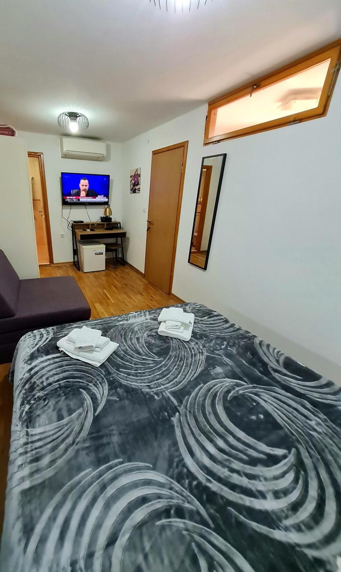 Inchy Accommodation Сплит Экстерьер фото